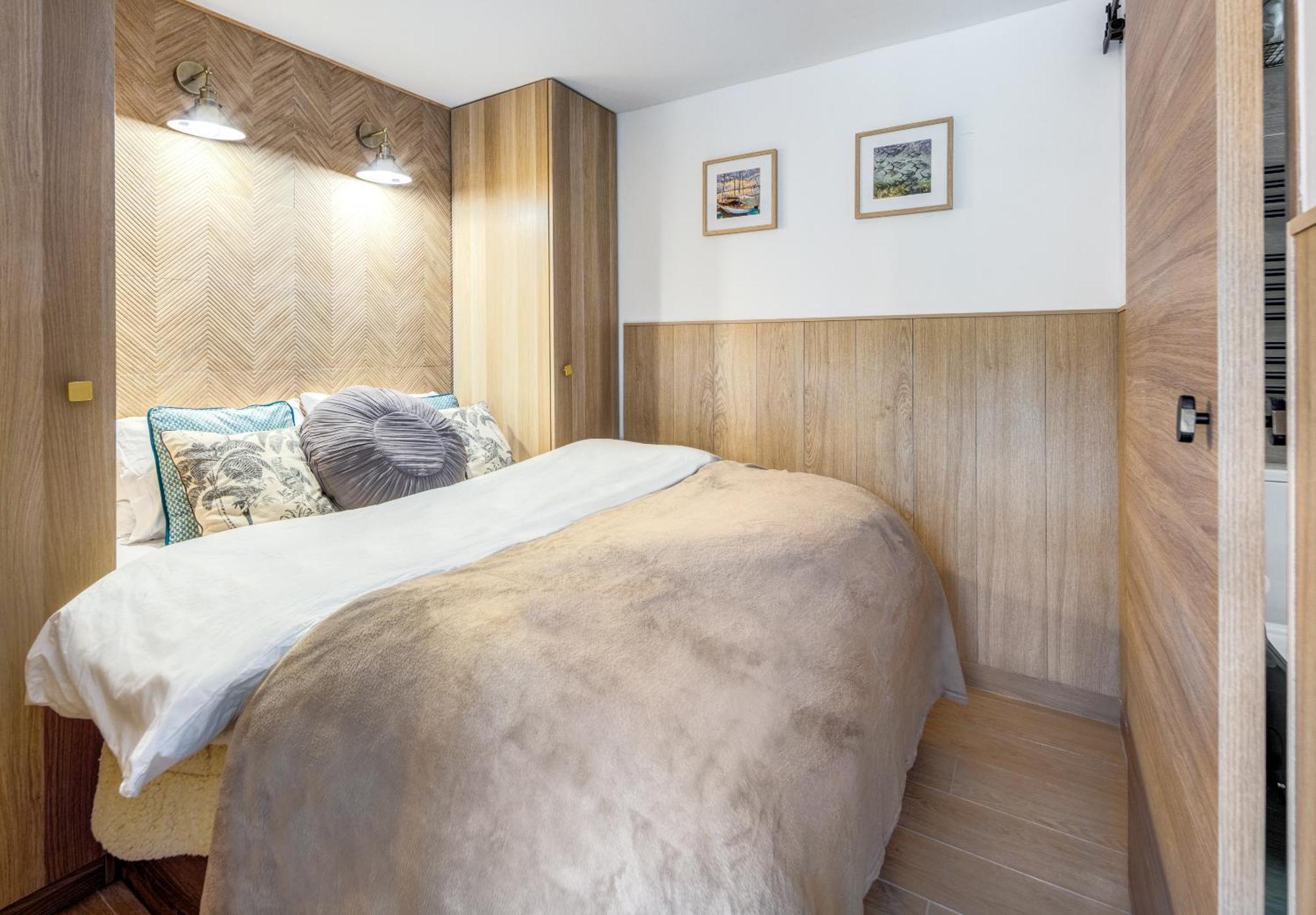 The Mini Apartment Castelldefels Exterior photo